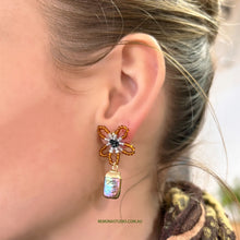 Load image into Gallery viewer, Little little brown flower beaded earring with gold-plated studs
