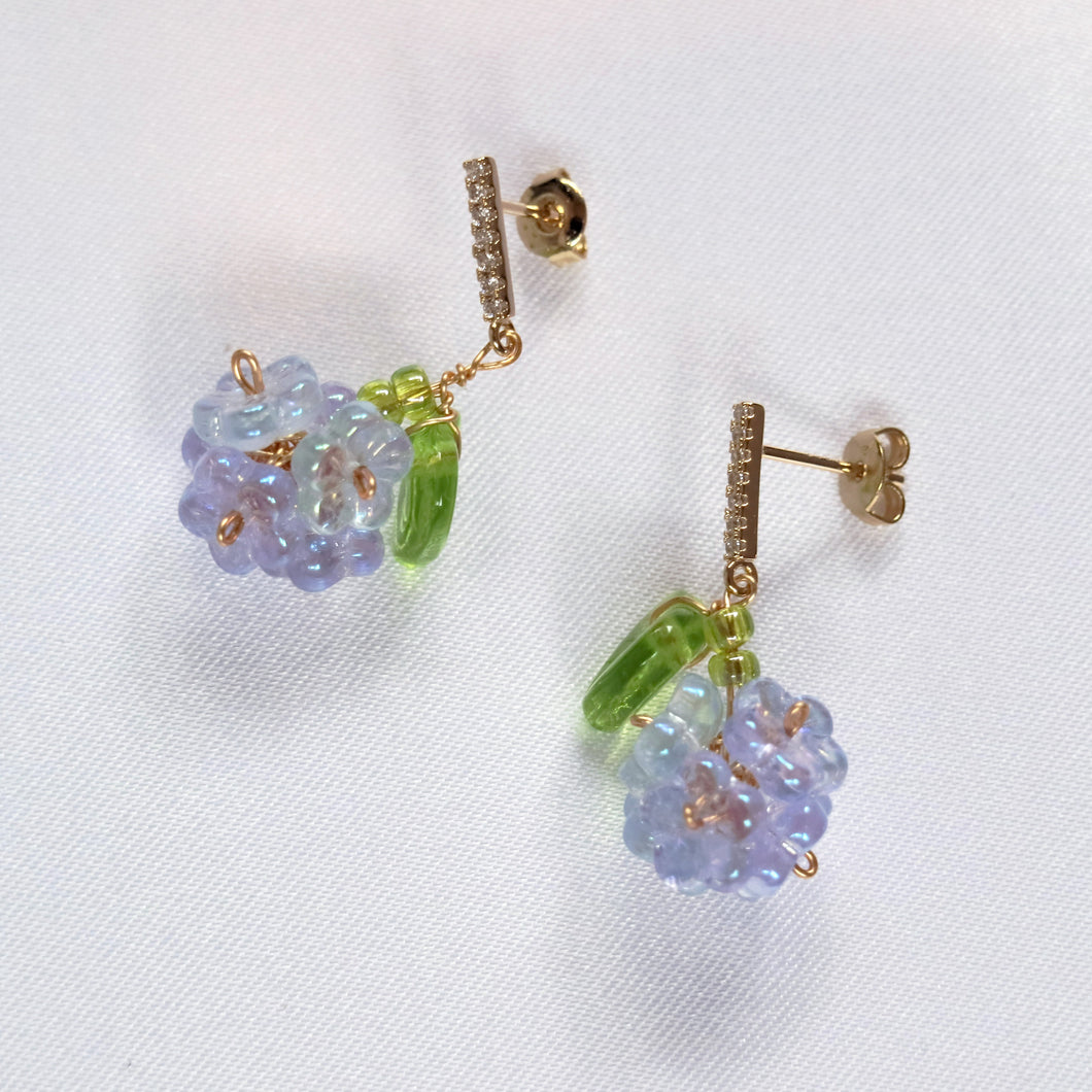 Hydrangea Lovers - Czech beads flower earring with 925 silver studs