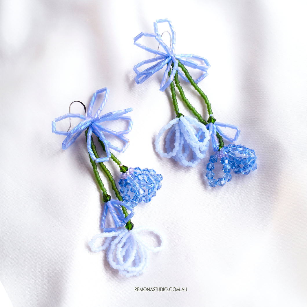 Blue flowers in the wind beaded earrings - 925 silver hooks