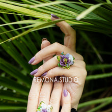 Load image into Gallery viewer, Dark purple flowers mini garden ring with a pearl
