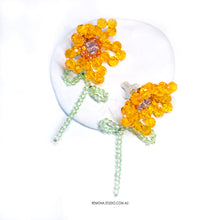 Load image into Gallery viewer, Bright orange sun flowers with 925 silver studs
