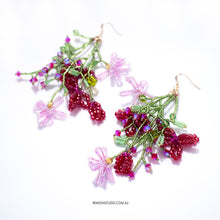 Load image into Gallery viewer, Bouquet for Mulan - red and pink beaded flower earrings set - 14kt GF hooks
